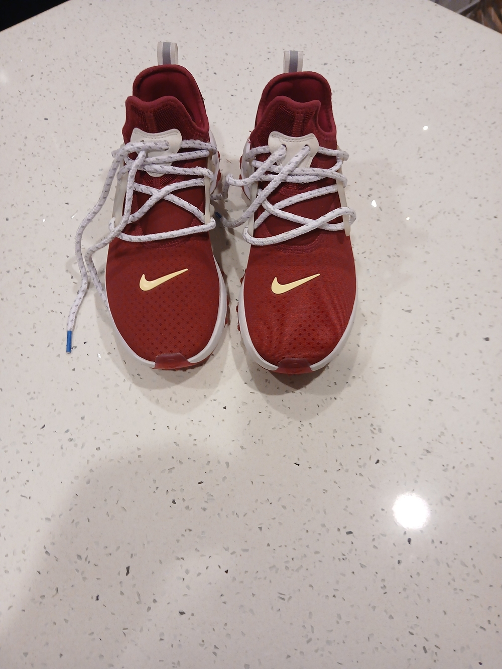 Size 8 - Nike React Presto Noble Red W